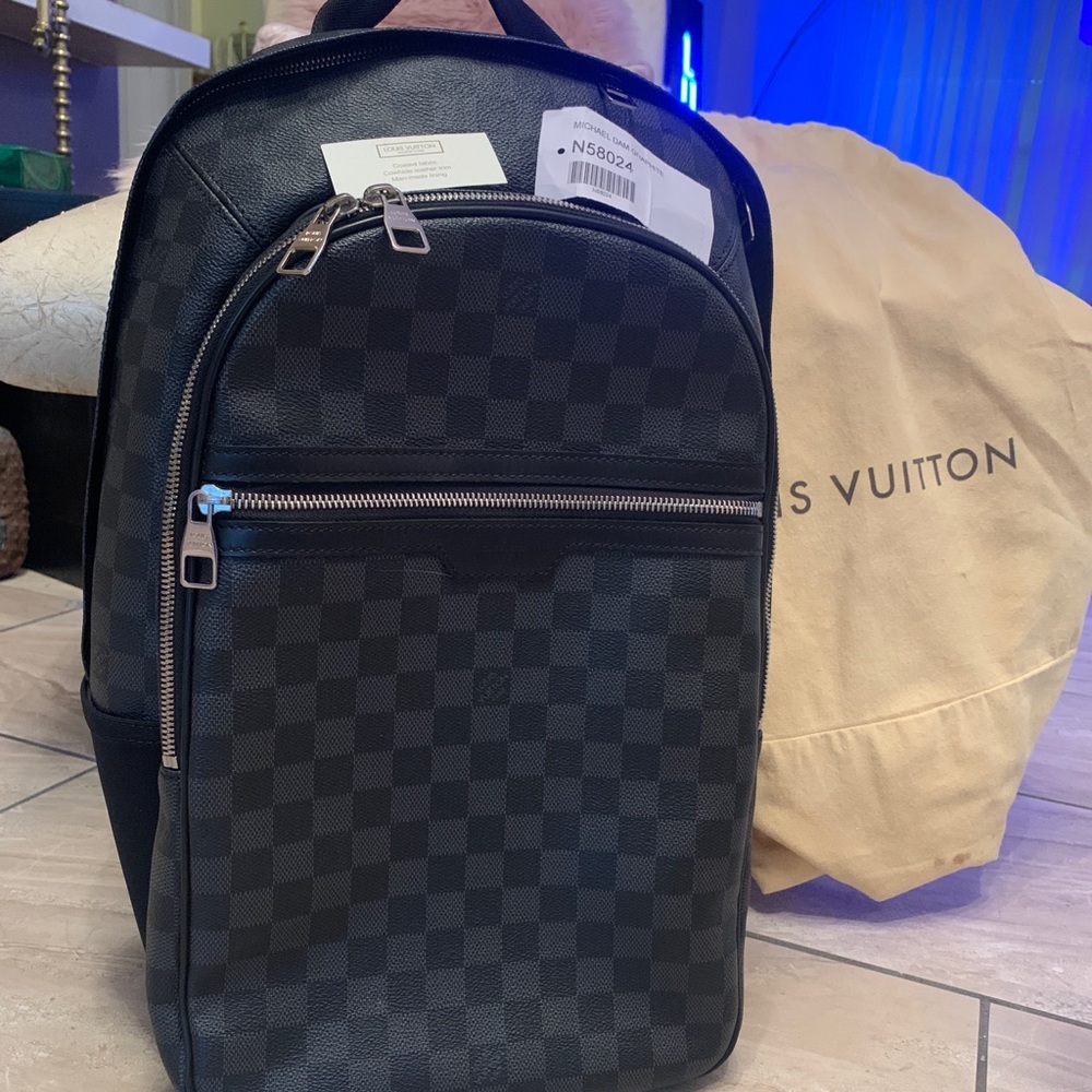 Louis Vuitton Backpack Michael with tags & dustbag